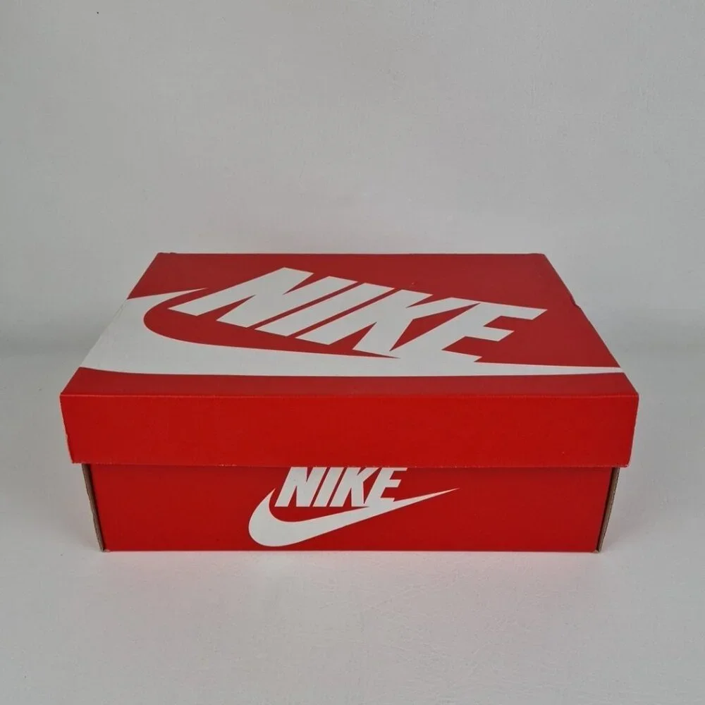 Nike Dunk Low BG White-Fuchsia Girls Sneakers SZ 5.5Y = 7 Womens